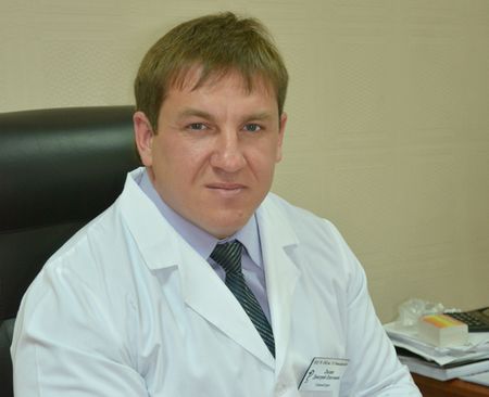 Дмитрий Лялин, глааврач республиканской больницы им. Ремишевской